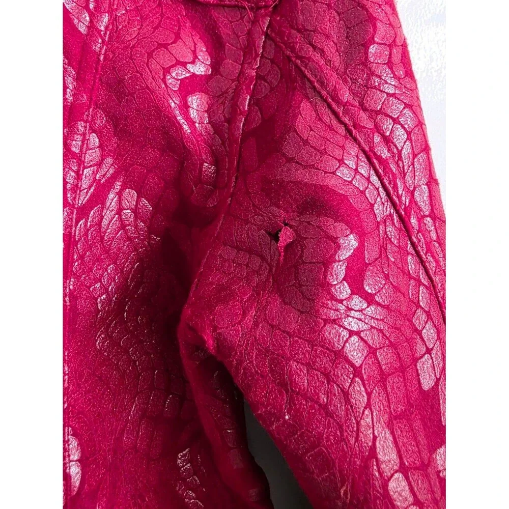 Vtg Fubu Red Faux Leather Textured Print Shine Cropped Jacket Button Up Sz 9/10